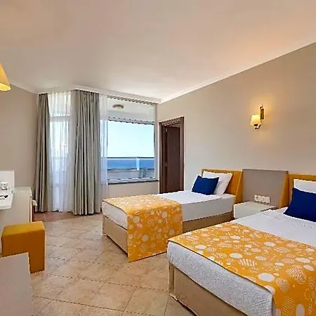 Hotel Loxia Comfort 5*