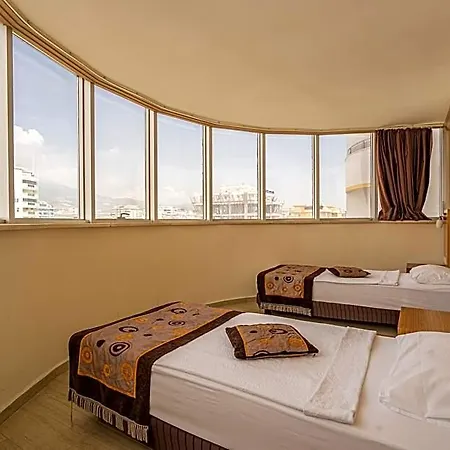 Loxia Comfort Hotell